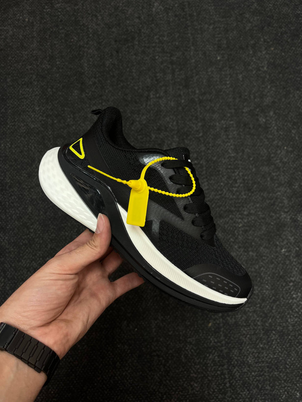 کتونی فیتنس زنانه مشکی
